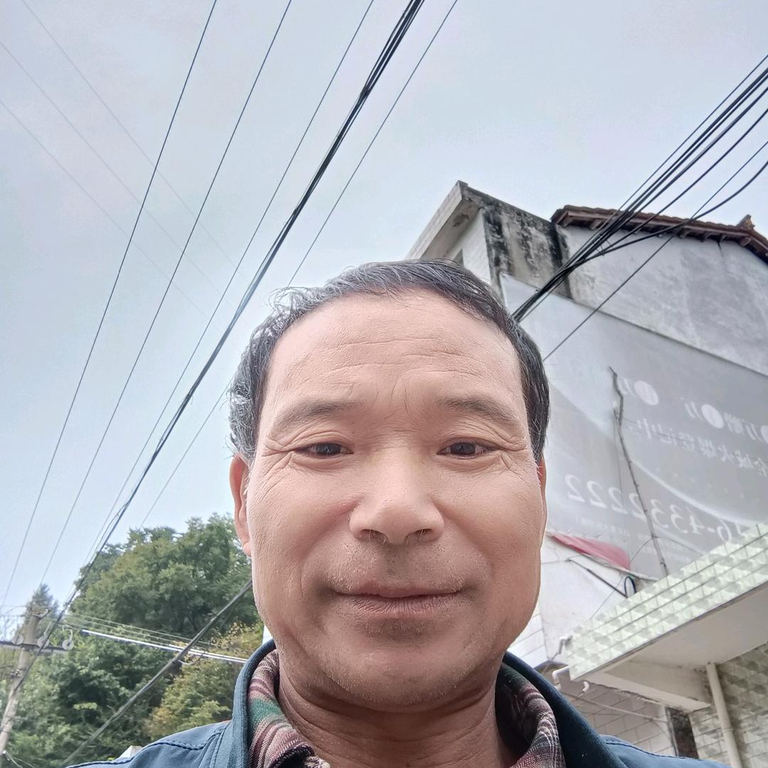 袁庆武