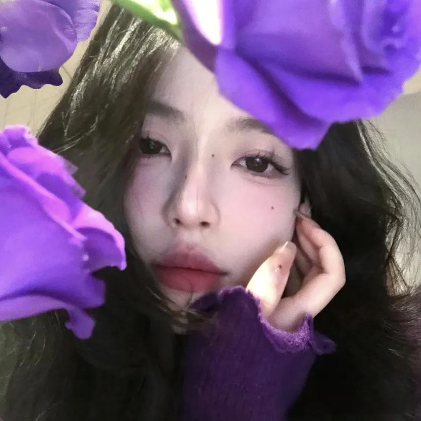 𝔂·罗丽