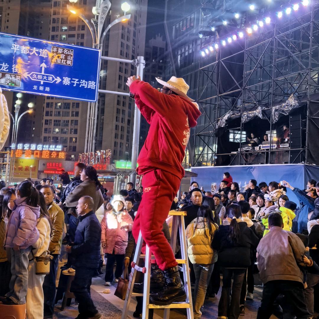 鬼城快乐哥哥