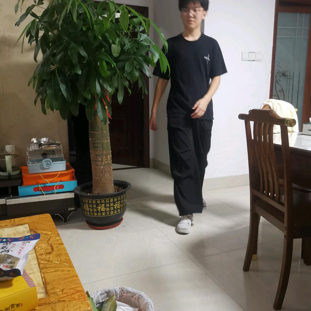 用户3435000857470