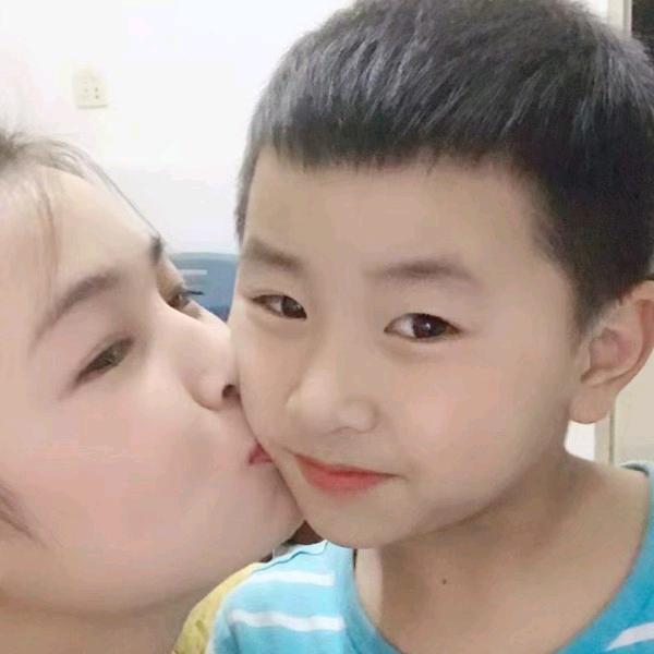 睡不着的泡泡糖：💤