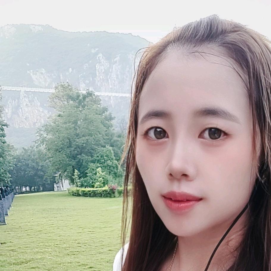 甜蜜的微笑