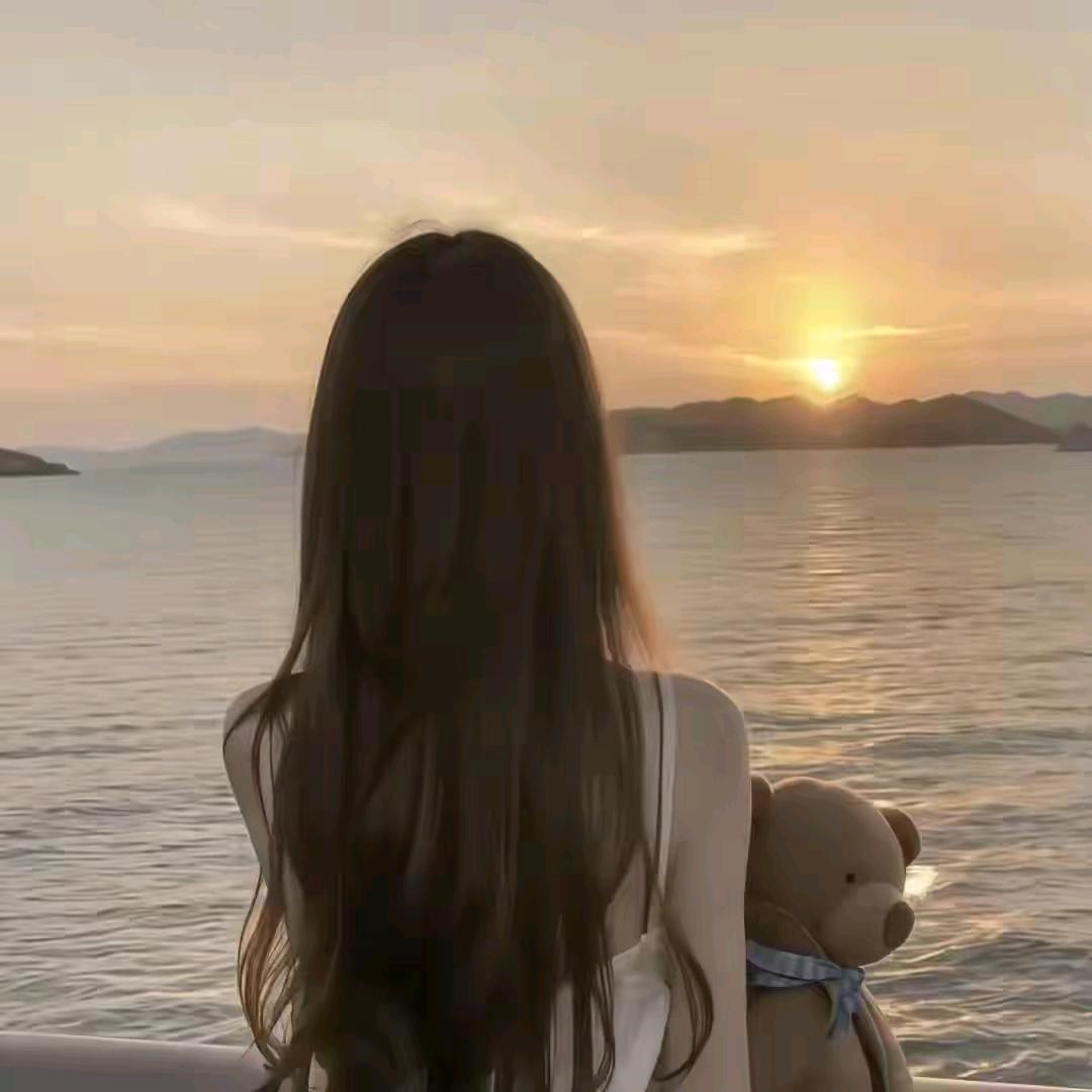 花开半夏头像