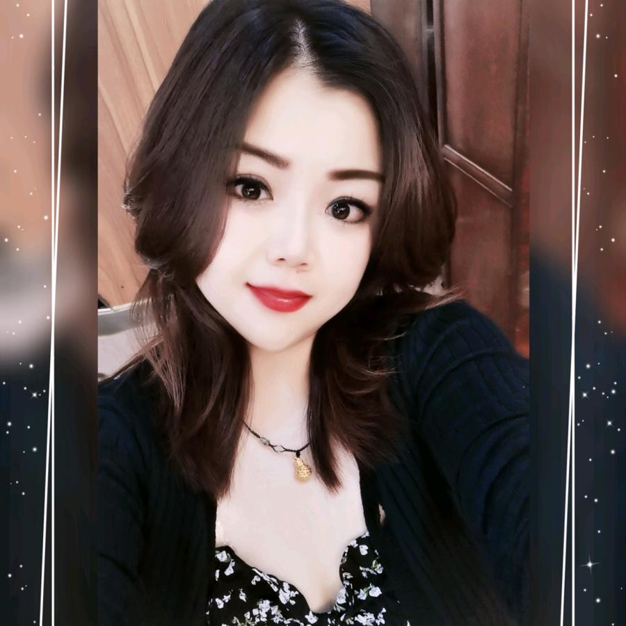 一只不爱吃胡萝卜的兔子🐰