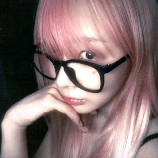 哈密瓜面包嘠咚