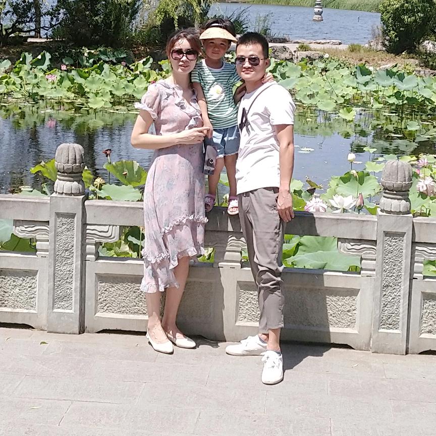 杨洋德亿