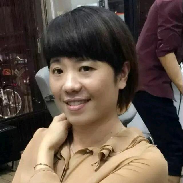 黄丽清，燕归来