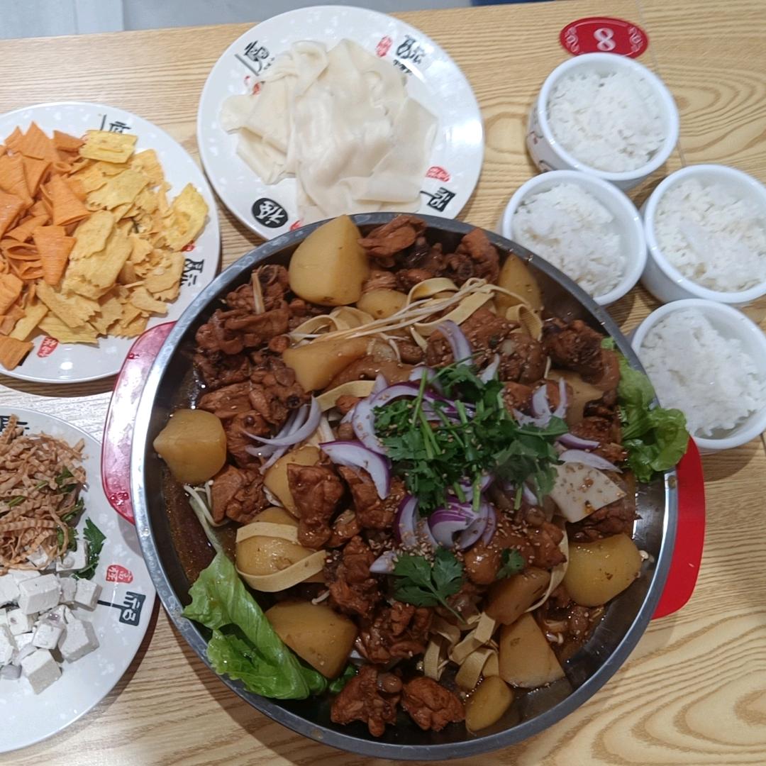 1909.丹西特色炒鸡：烤鱼