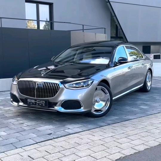 浪漫的西胪人✨✨