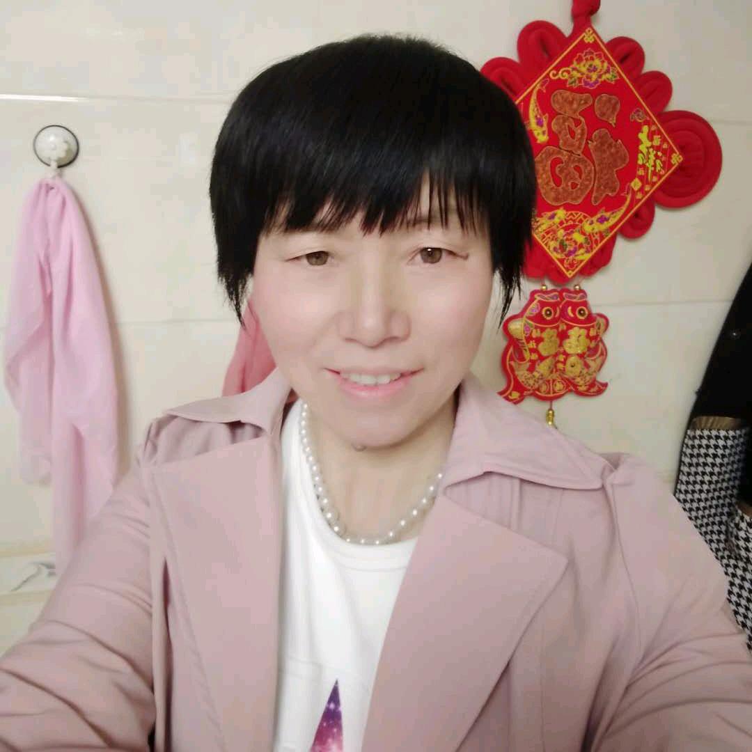 时秀