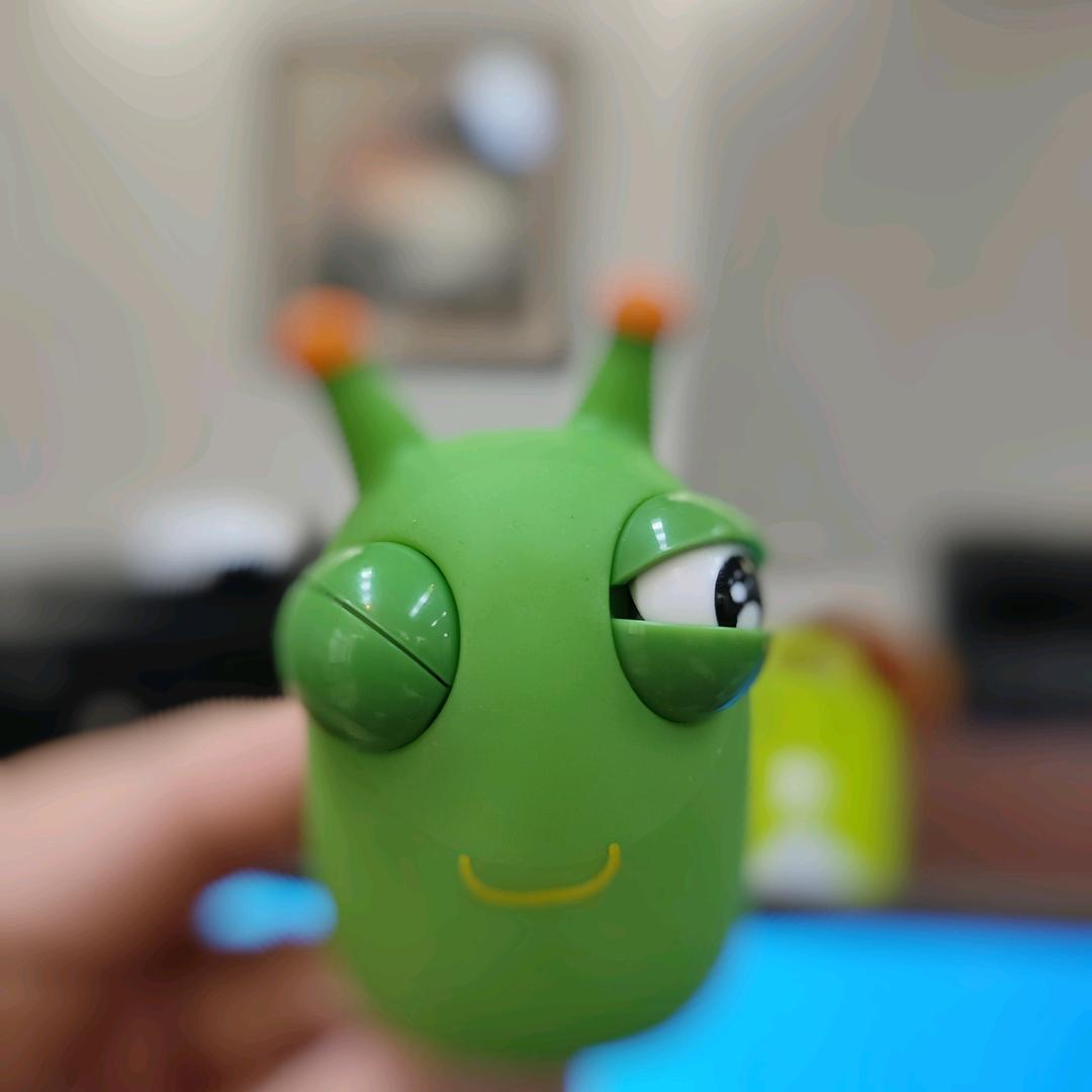 二十几岁的小孩子