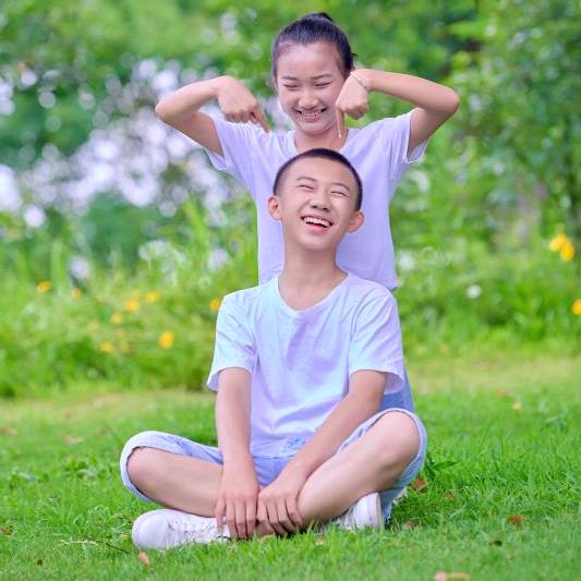 兄弟腻子粉厂 廖金玉