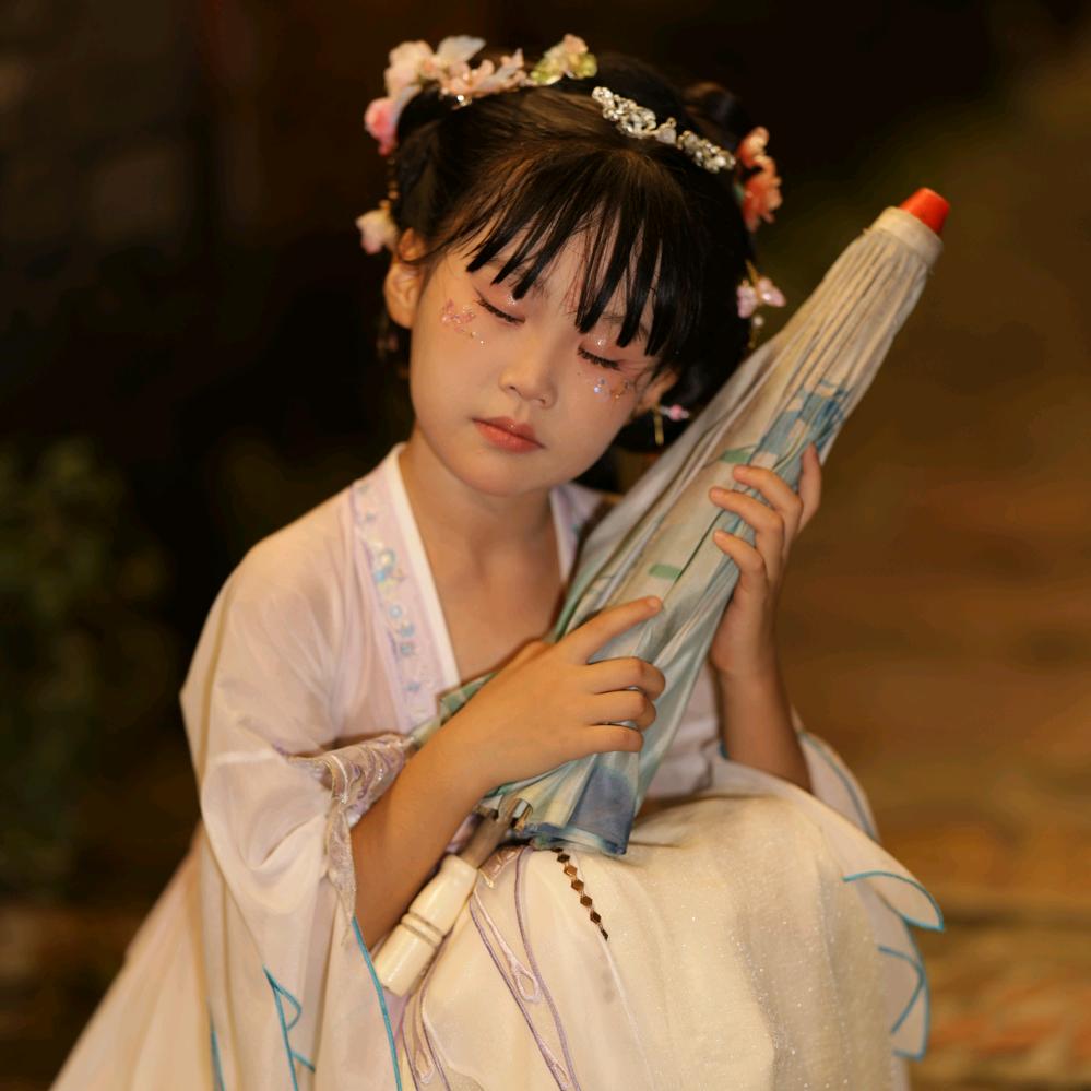是芳芳呀