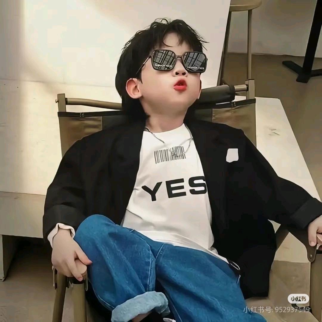 小Y