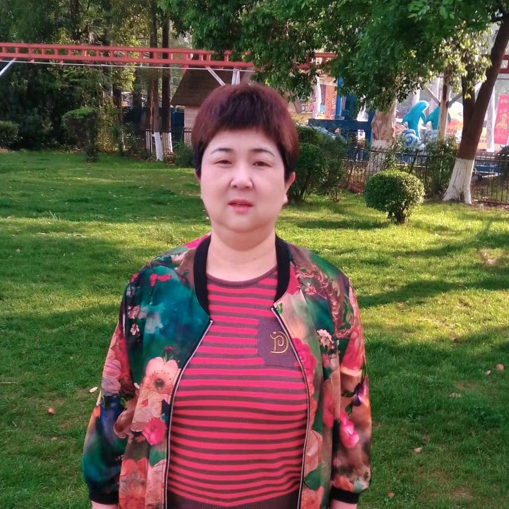 石哥直播（晚上10点半开播7