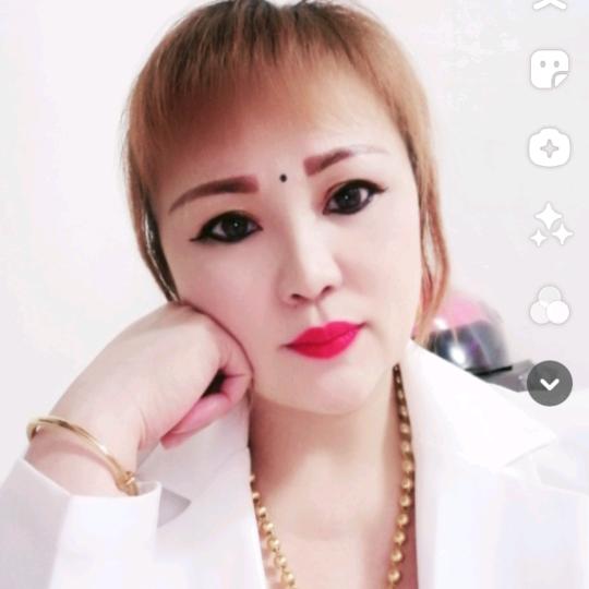 单身妈妈丽丽