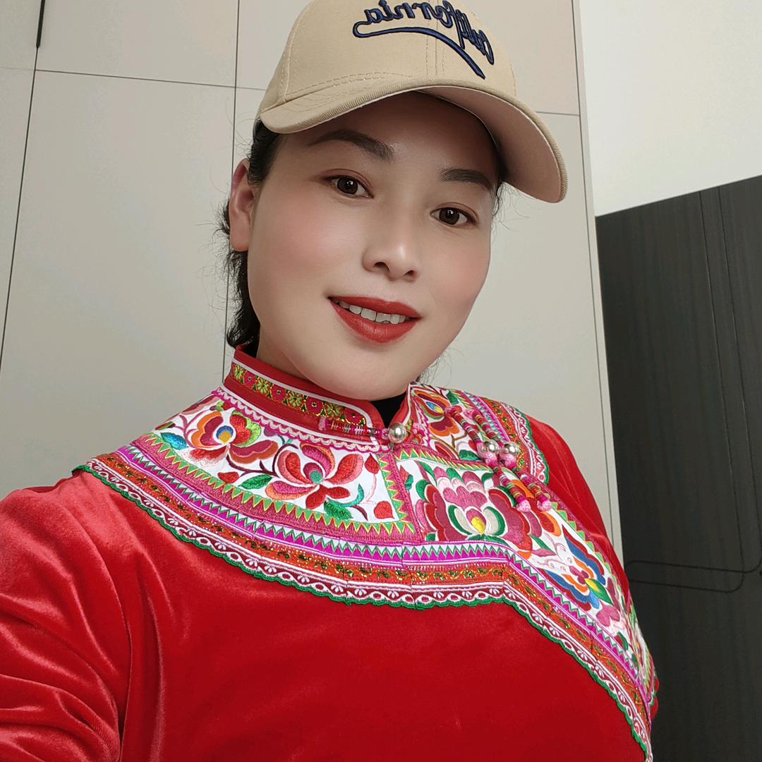 @Siri：ღ᭄曲终人散᭄࿐