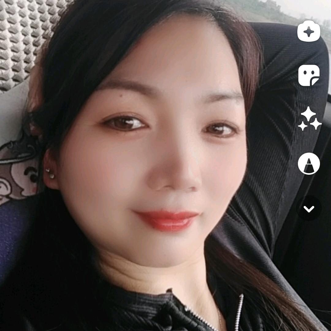 爱跳舞的猪肉姐