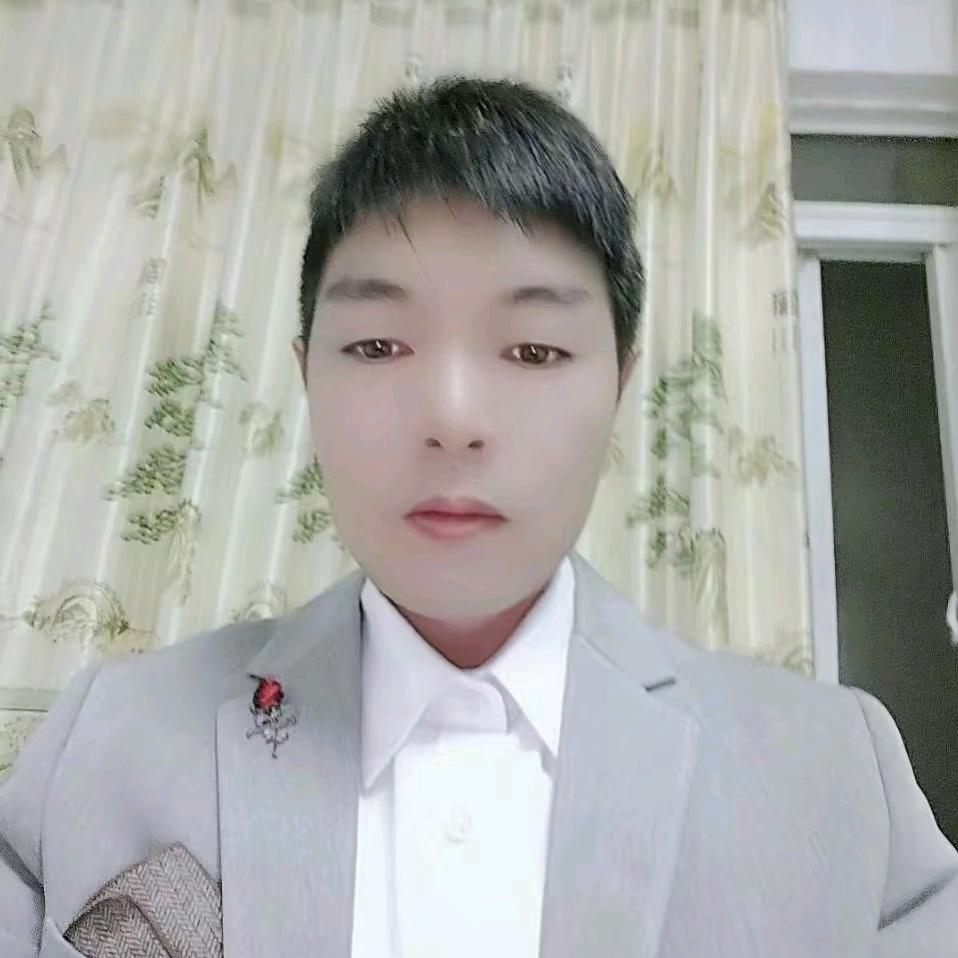 银歌，