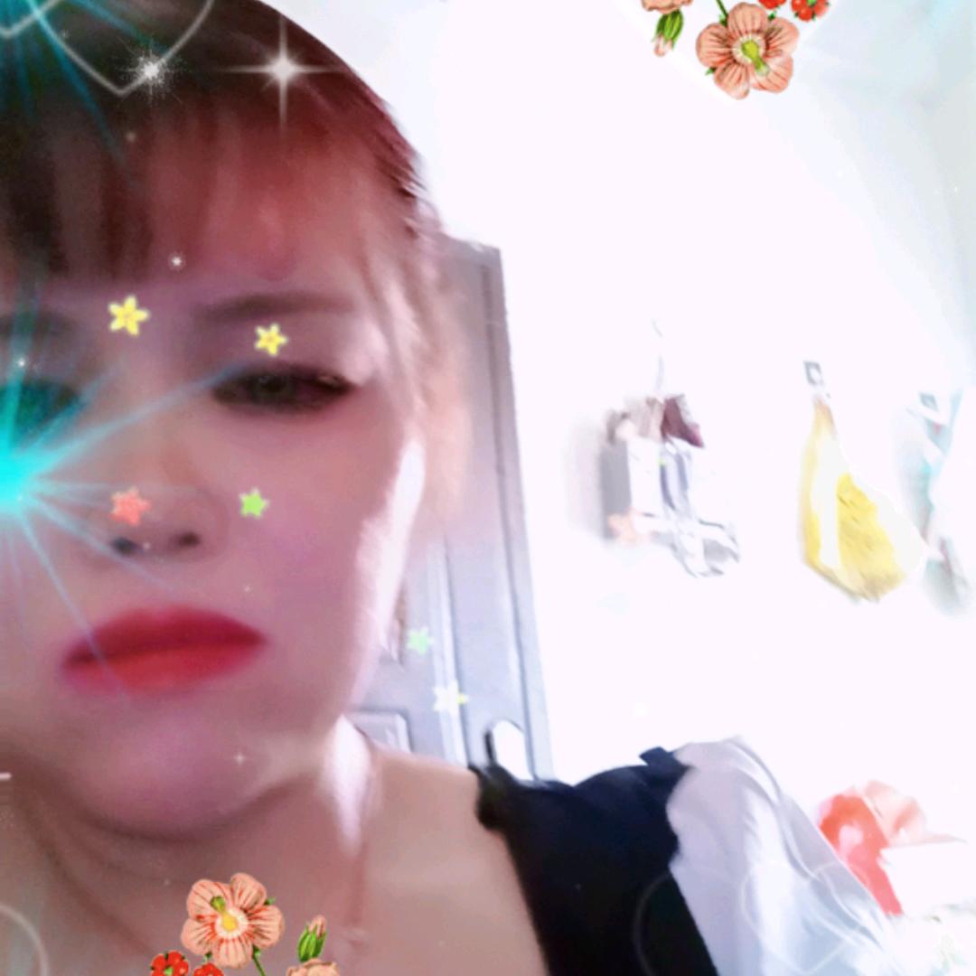 杨英