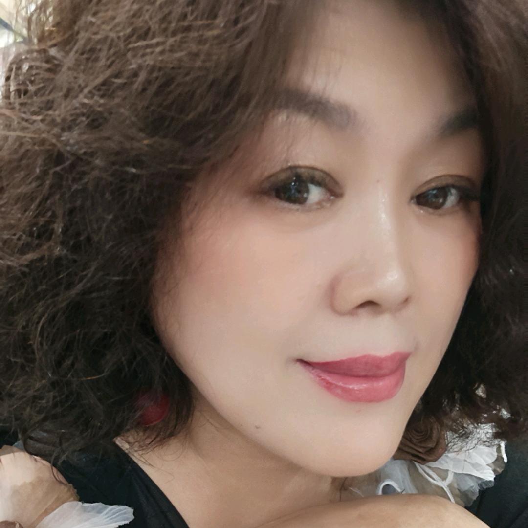 李女士
