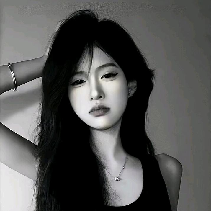 不⁴小哭包