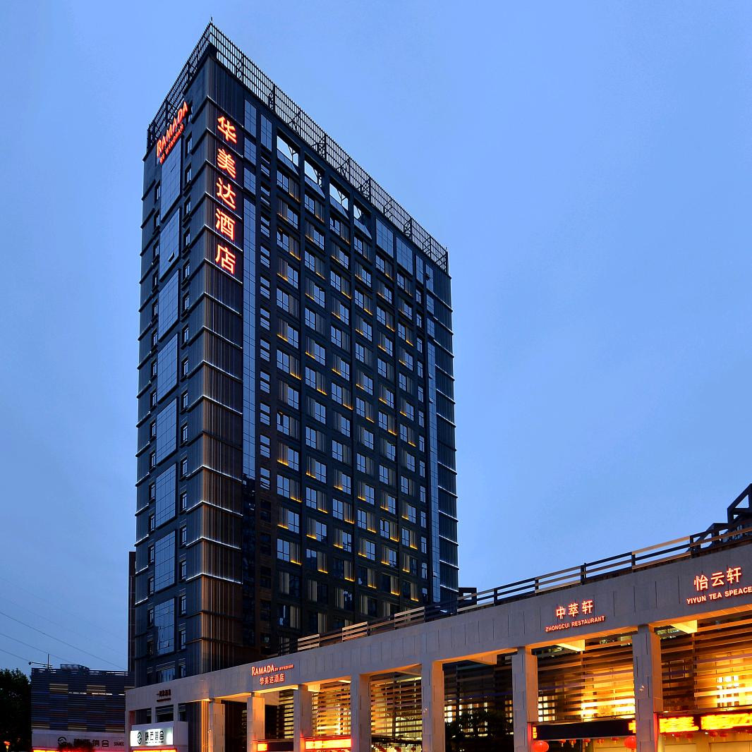 长征华美达酒店中餐厅