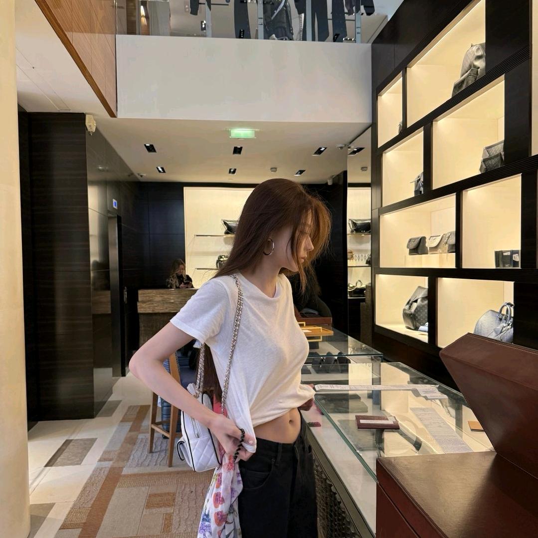 温婉(高端女装)