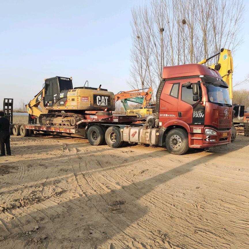 挖机直销（信息部）张哥