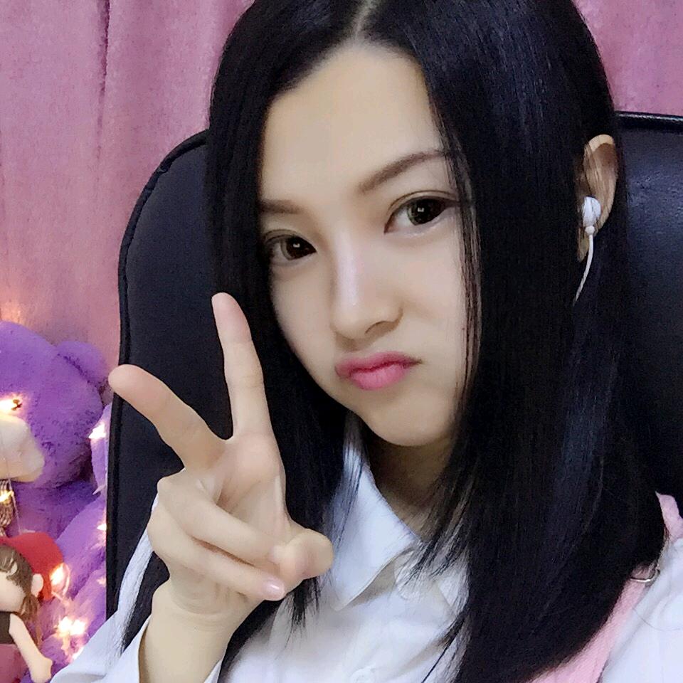 不成熟de小妞