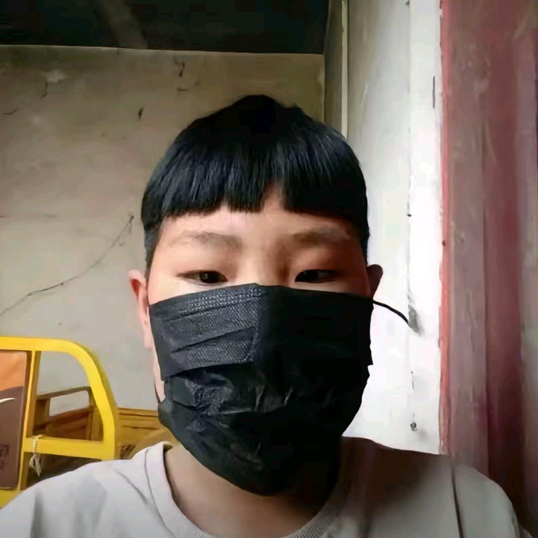 迷你世界✨凯皇（正太）中立玩家刚上三年级