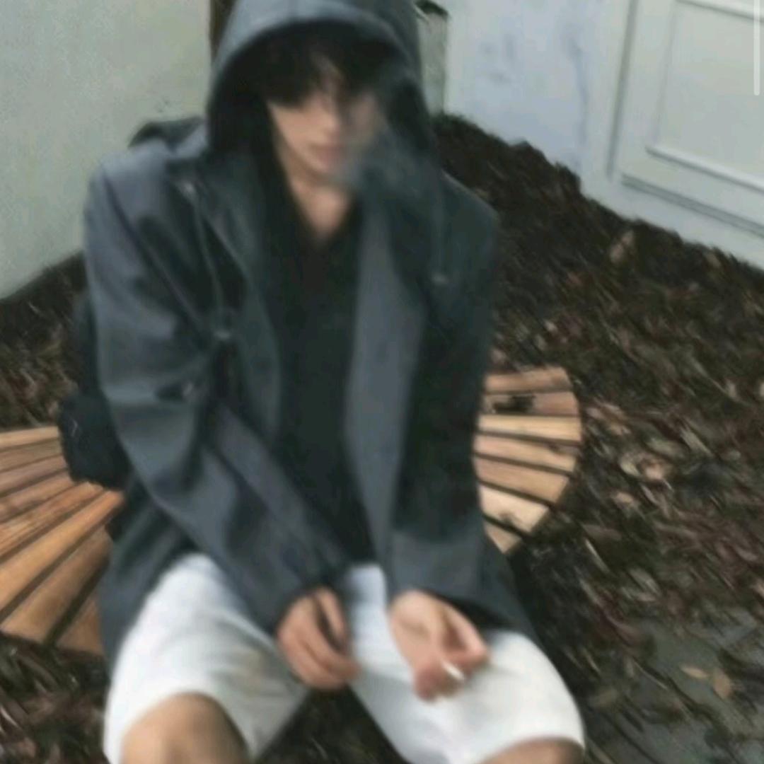 叶遮桐
