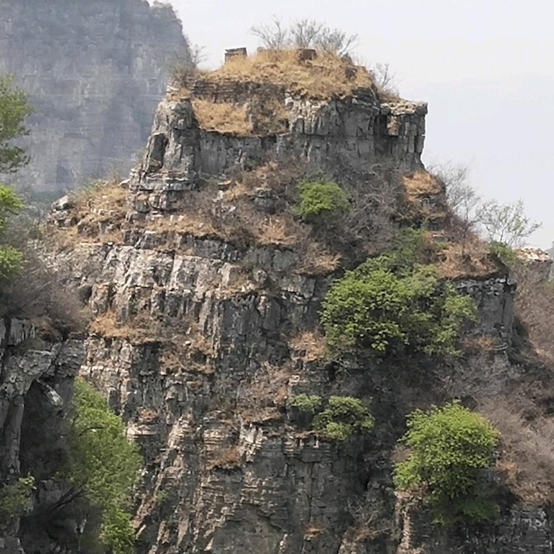 管轻奢潮流鞋品店