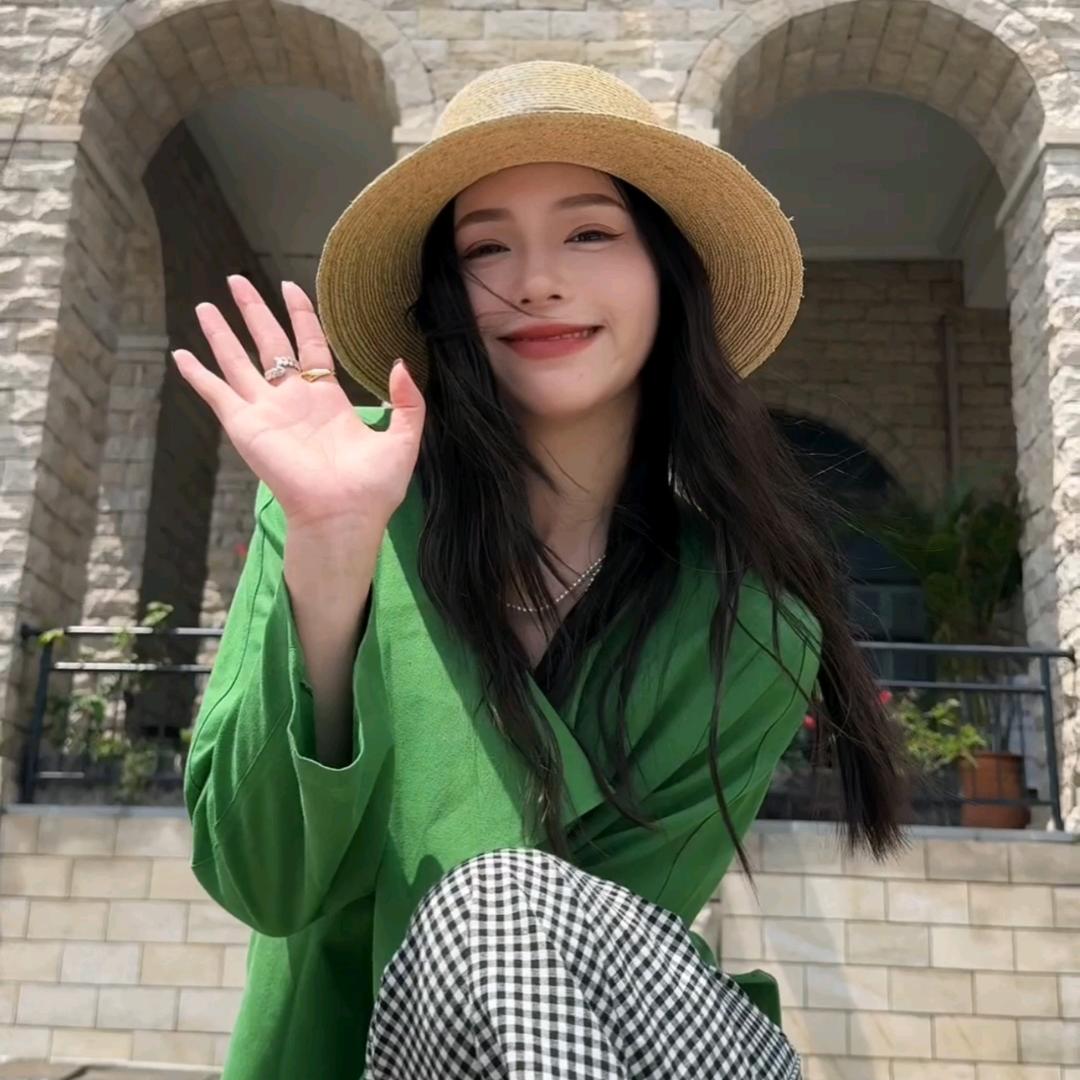 徐若桃穿搭日记