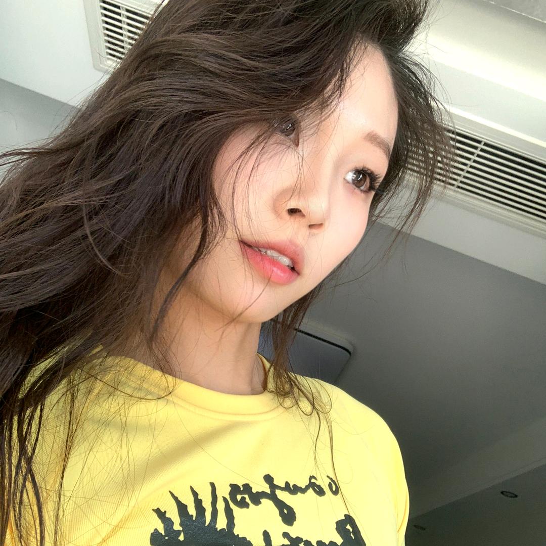 脸红小彤