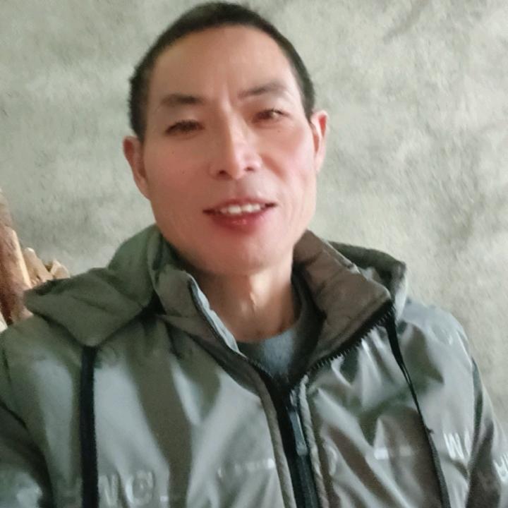 伤你本无意爱你哟！