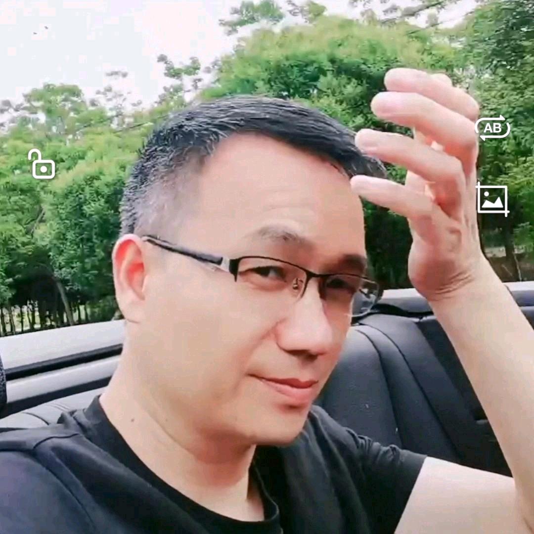 字母哥百货