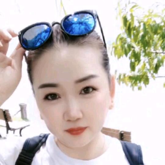 云朵朵