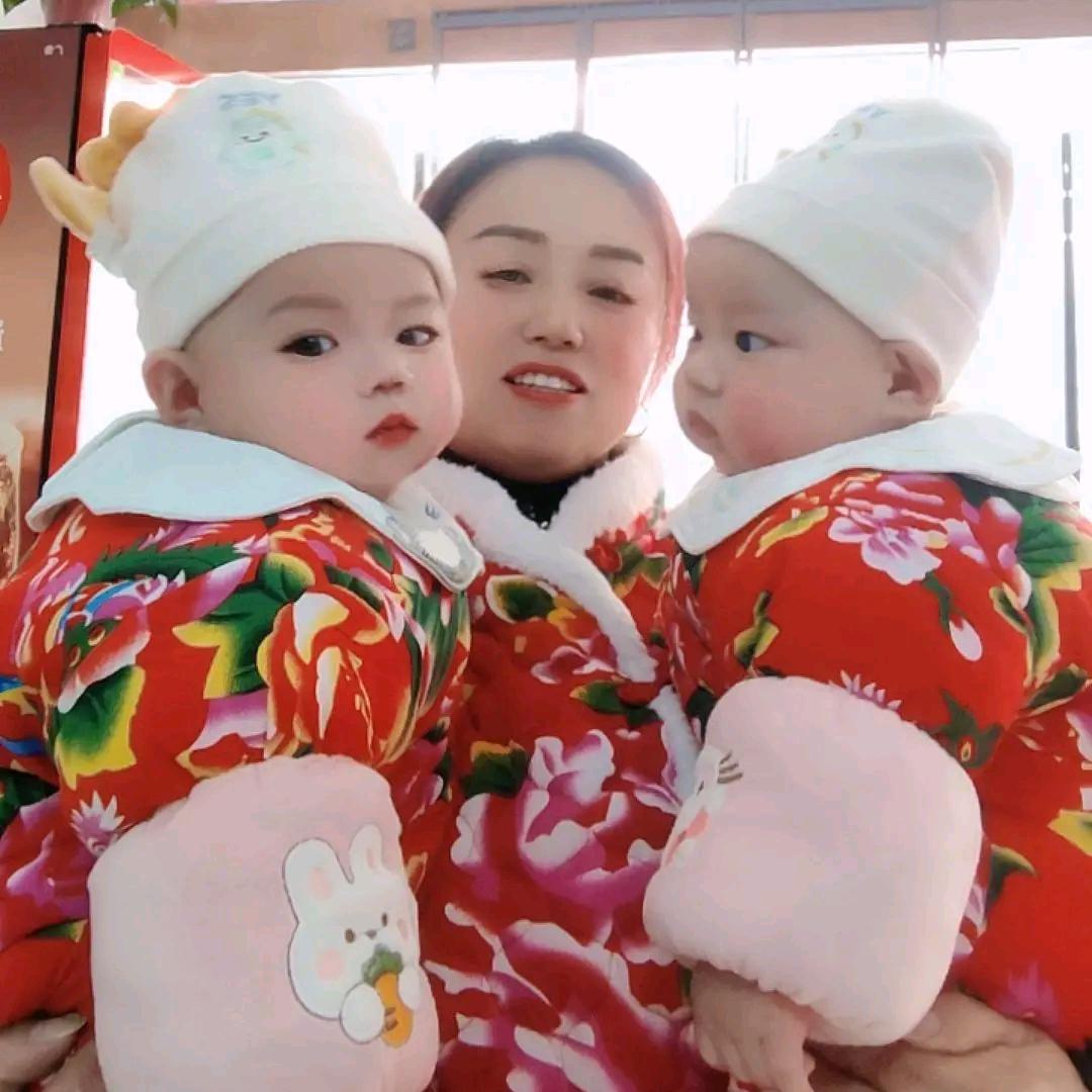 向小妹（双胞胎奶奶❤️👬）
