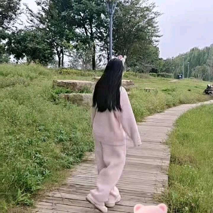 溪溪🌸