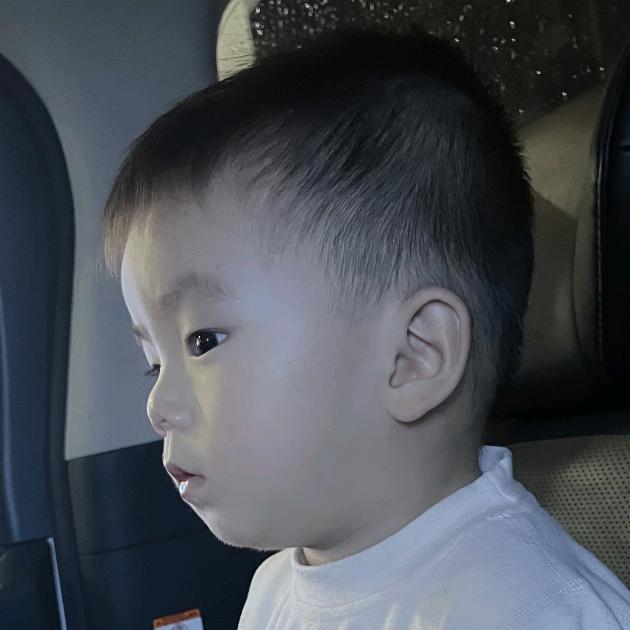 幸福都是奋斗出来的。