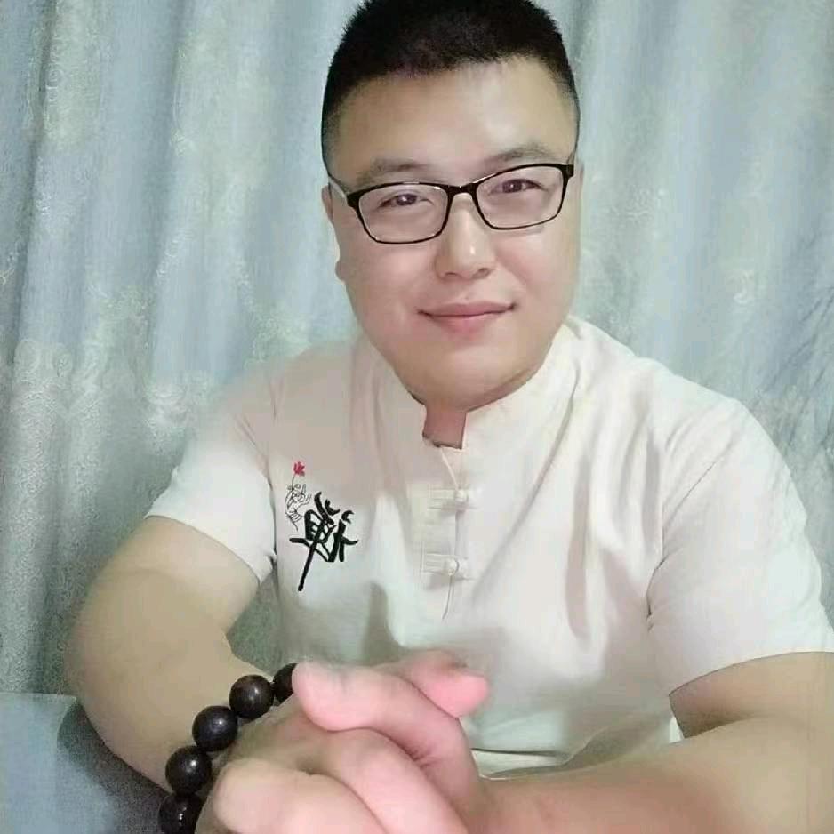 刘先生、(助理)