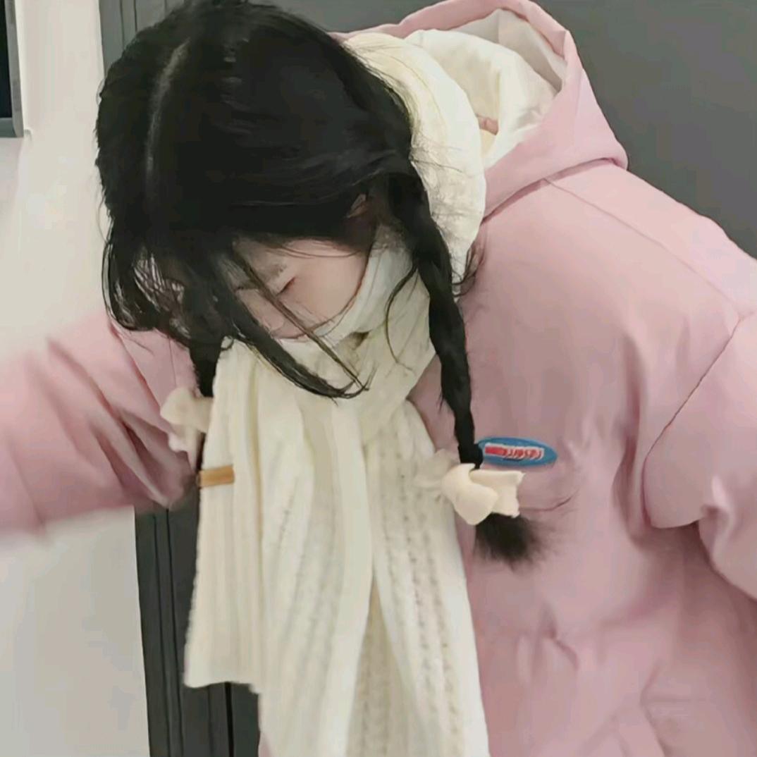 ᥫᩣ吃饱睡不饱>_<