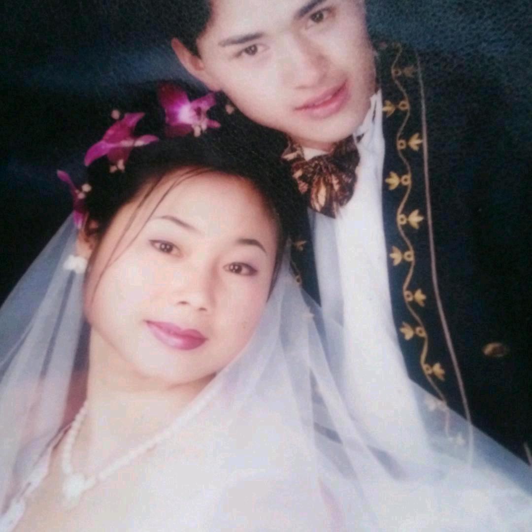 人怕没钱情怕伤