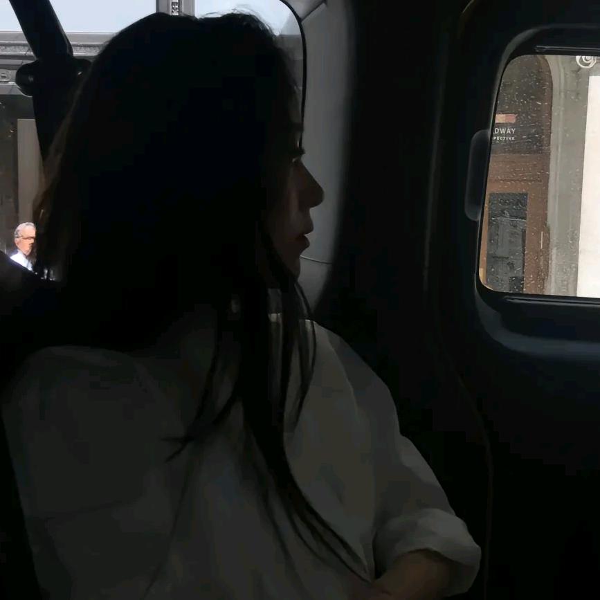 凡凡不烦🙈🙉