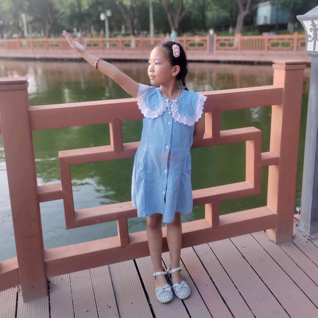 张艳莉