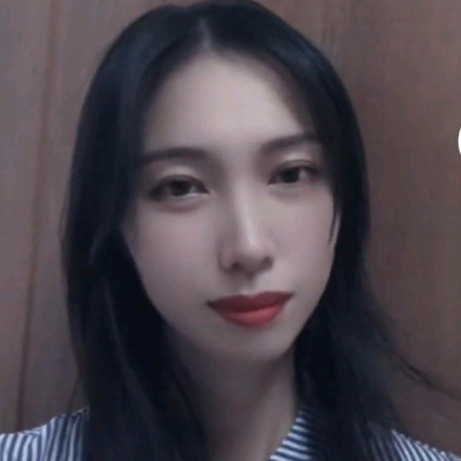 月亮不睡我不睡