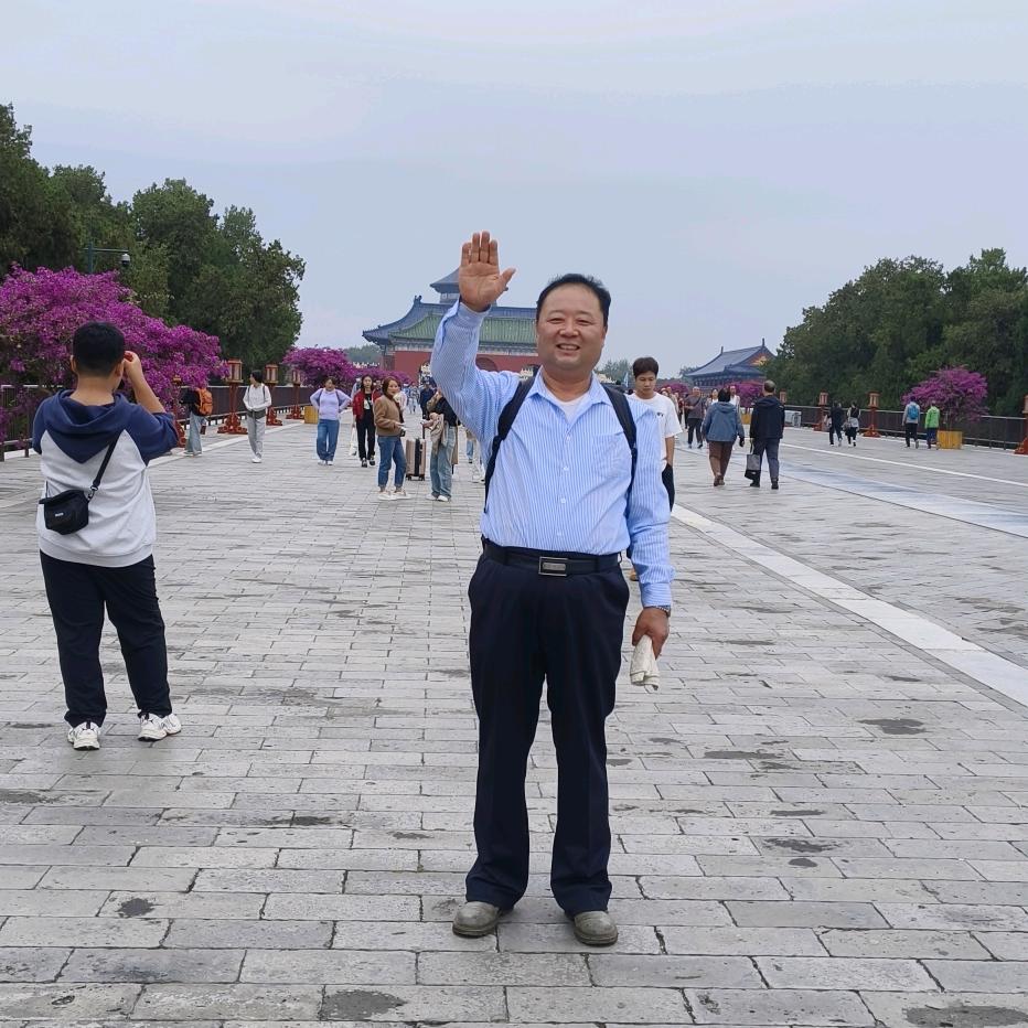 曾经是一个兵。若有战，召必回。