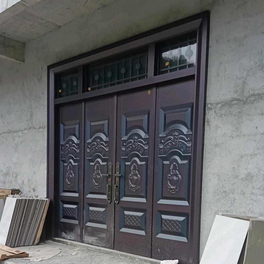 龙山三桥华阁铝材