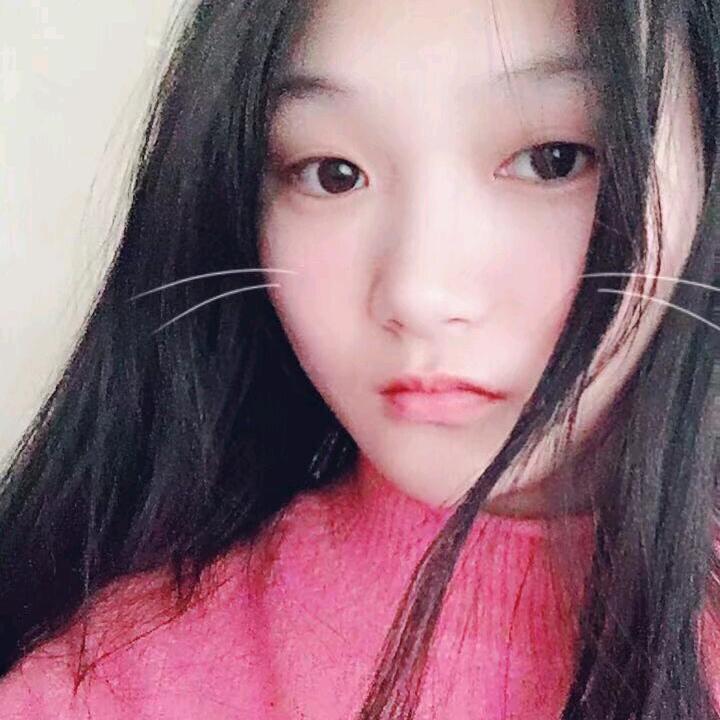 🌵🌵长了颗虎牙